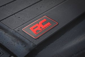 Ram 2500 Hard Roll Up Bed Cover - Rough Country - Flush, Low-Profile Design - Matte Black - '11-'24